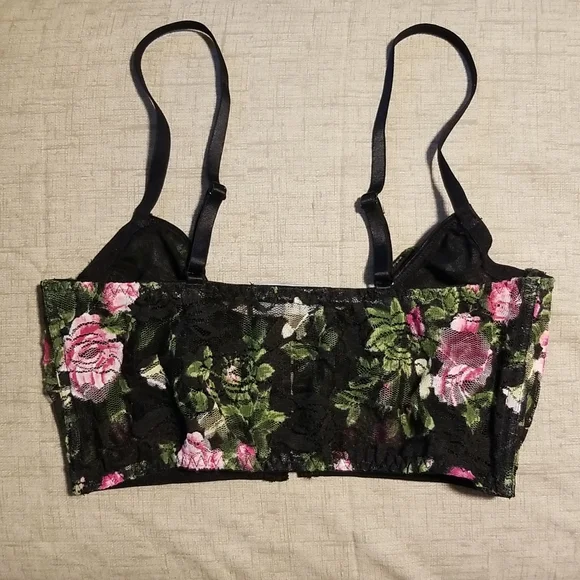 Bralette - Picture 2 of 9